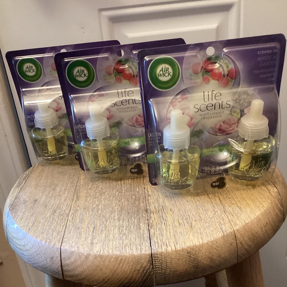 3 AIR WICK Life Scents MYSTICAL GARDEN Scented Oil Marshmallow Raspberry Rose - Picture 1 of 4